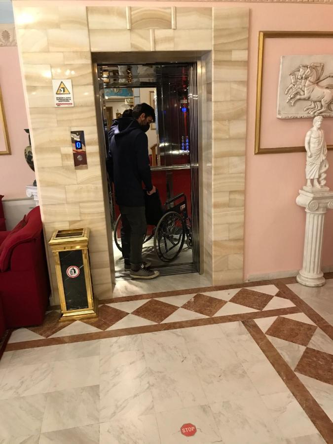 Hotel Kosta Famissi Kalampáka Luaran gambar